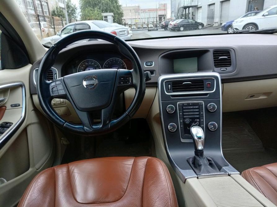 Volvo S60 II Оренбург  - изображение 9