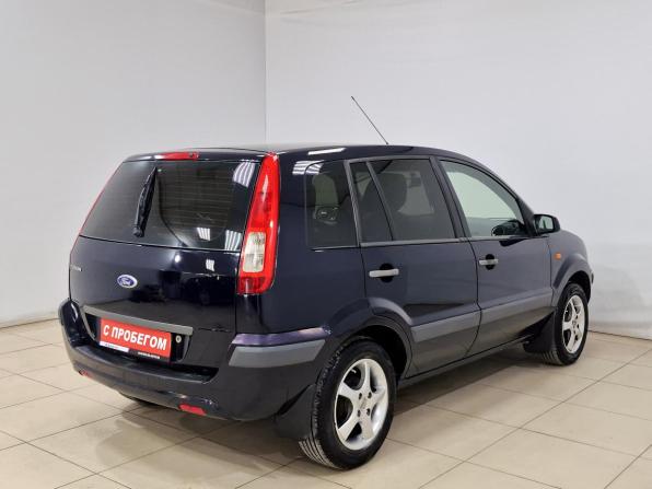 Ford Fusion I Рестайлинг с пробегом 2006 года, цена 335 000 рублей, 277724 км, хэтчбек, Автокод Объявления