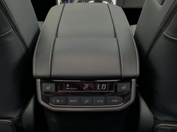 Toyota Highlander IV (XU70) с пробегом 2026 года, цена 5 399 000 рублей, 2460 км, внедорожник, Автокод Объявления