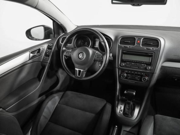 Volkswagen Golf VI с пробегом 2009 года, цена 449 000 рублей, 320370 км, хэтчбек, Автокод Объявления