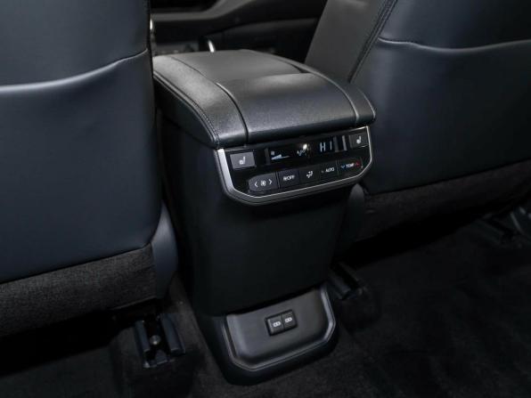 Toyota Highlander IV (XU70) с пробегом 2026 года, цена 5 145 000 рублей, 30 км, внедорожник, Автокод Объявления