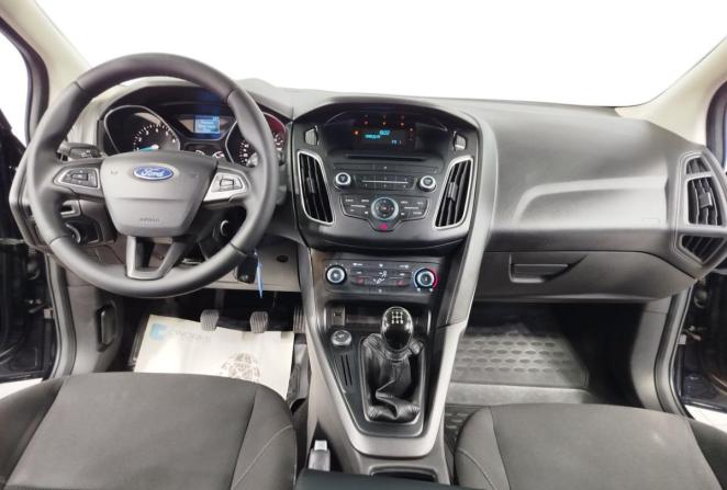 Ford Focus III с пробегом 2015 года, цена 990 000 рублей, 220843 км, седан, Автокод Объявления