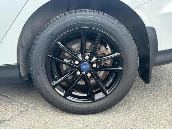 Ford Focus III Рестайлинг с пробегом 2017 года, цена 1 000 000 рублей, 116641 км, седан, Автокод Объявления