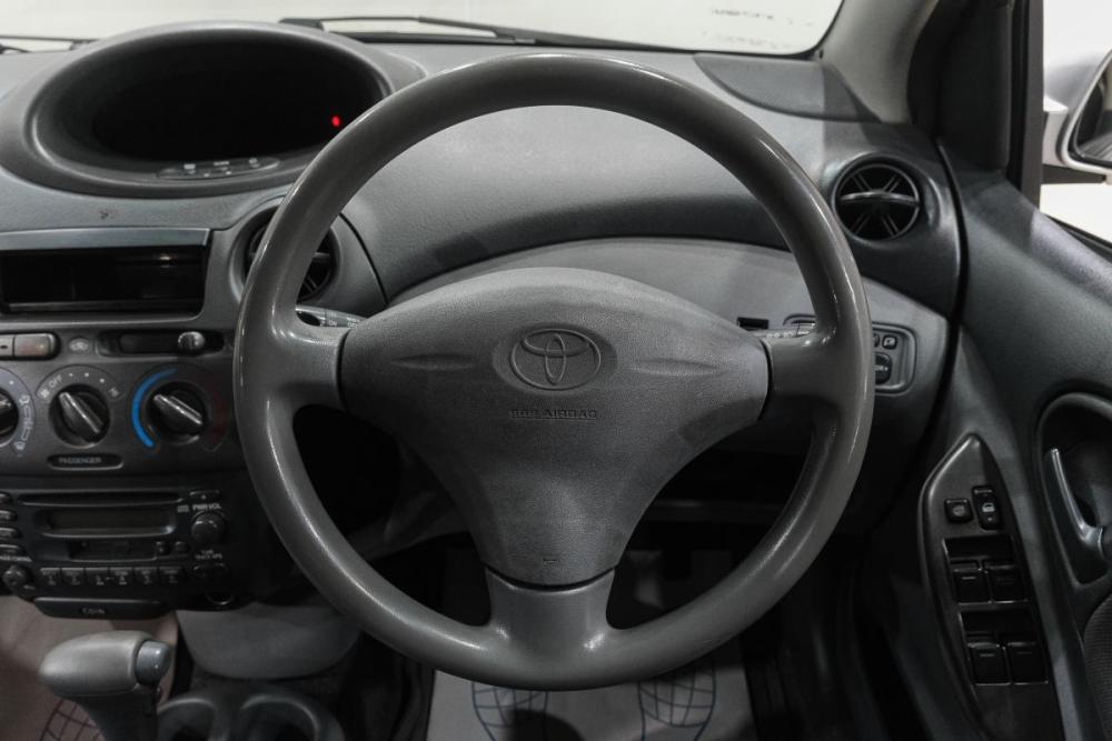Toyota Vitz I (P10) Новокузнецк  - изображение 17