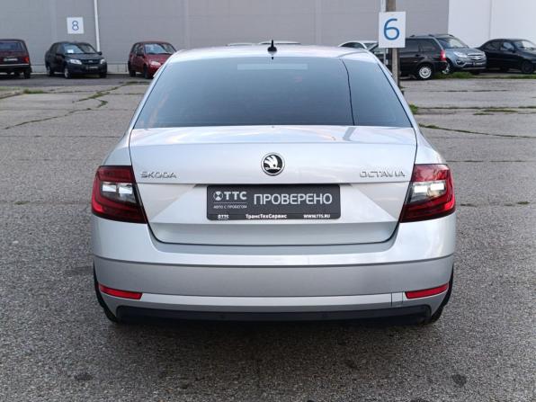 Skoda Octavia III (A7) Рестайлинг с пробегом 2017 года, цена 1 790 000 рублей, 148630 км, лифтбек, Автокод Объявления