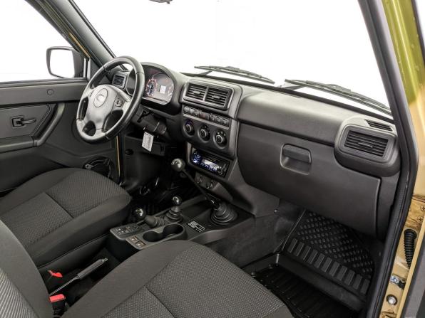 Lada (ВАЗ) Niva Legend с пробегом 2025 года, цена 1 400 000 рублей, 4077 км, внедорожник, Автокод Объявления