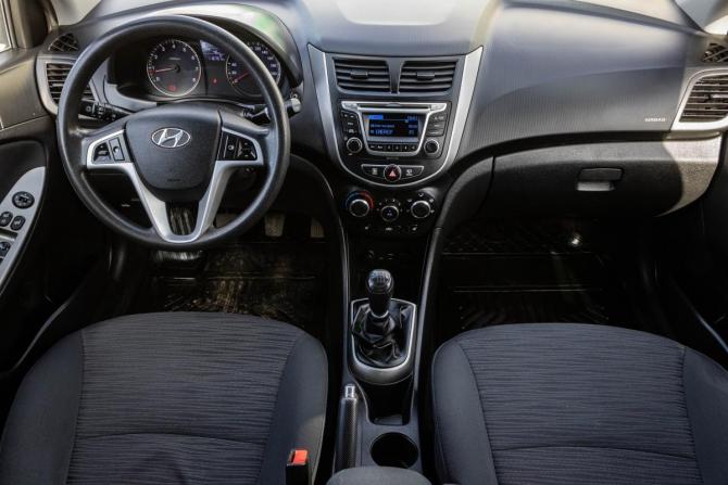 Hyundai Solaris I Рестайлинг с пробегом 2015 года, цена 949 000 рублей, 116751 км, седан, Автокод Объявления