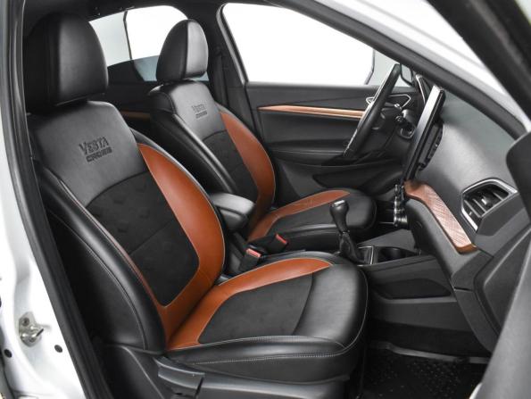 Lada (ВАЗ) Vesta I Рестайлинг (NG) с пробегом 2023 года, цена 1 334 000 рублей, 39049 км, седан, Автокод Объявления
