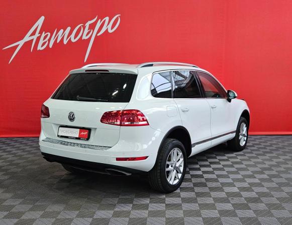 Volkswagen Touareg II с пробегом 2013 года, цена 1 899 000 рублей, 200121 км, внедорожник, Автокод Объявления