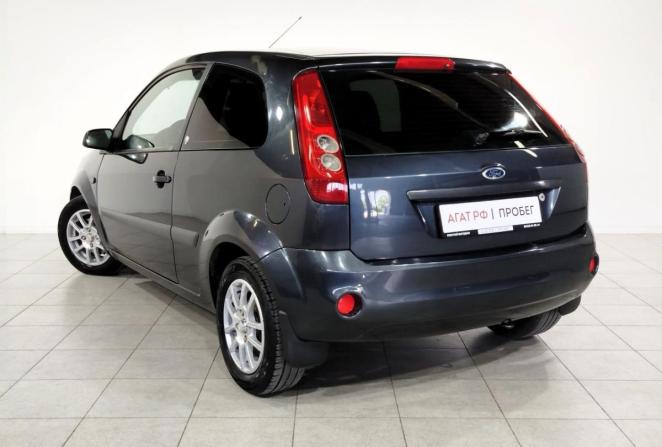 Ford Fiesta Mk5 с пробегом 2008 года, цена 460 000 рублей, 243566 км, хэтчбек, Автокод Объявления