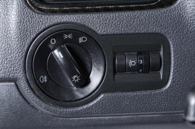 Volkswagen Polo V Рестайлинг с пробегом 2019 года, цена 1 149 000 рублей, 150000 км, седан, Автокод Объявления