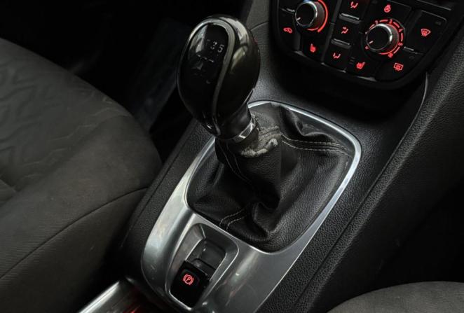 Opel Meriva B с пробегом 2013 года, цена 450 000 рублей, 219847 км, компактвэн, Автокод Объявления