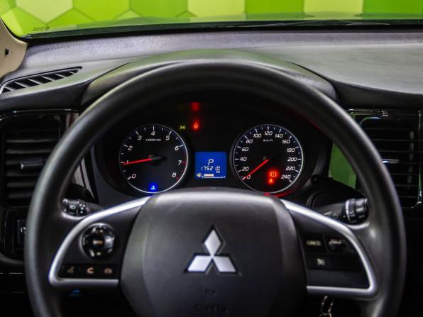 Mitsubishi Outlander III с пробегом 2013 года, цена 1 410 000 рублей, 175210 км, внедорожник, Автокод Объявления
