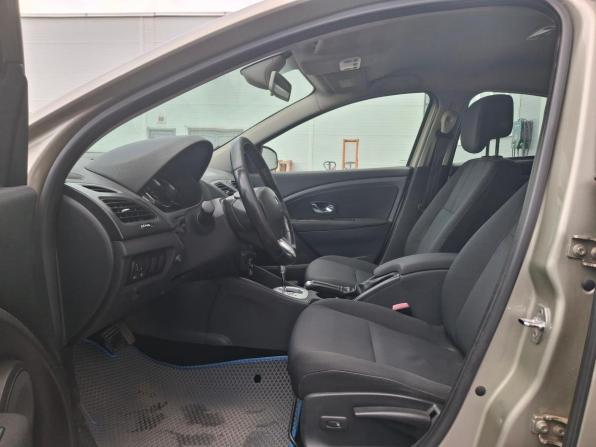 Renault Fluence I с пробегом 2012 года, цена 425 000 рублей, 135226 км, седан, Автокод Объявления