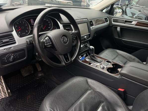 Volkswagen Touareg II Рестайлинг с пробегом 2017 года, цена 2 849 000 рублей, 156000 км, внедорожник, Автокод Объявления