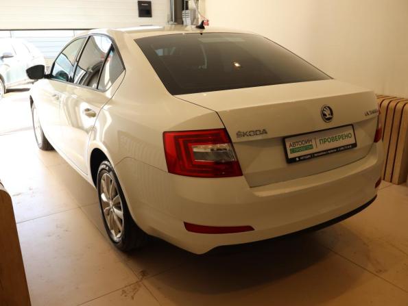 Skoda Octavia III (A7) с пробегом 2017 года, цена 1 533 000 рублей, 168000 км, лифтбек, Автокод Объявления
