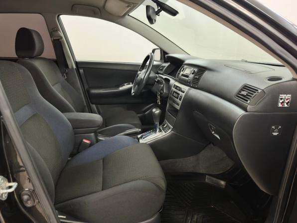 Toyota Corolla IX (E120 E130) Рестайлинг с пробегом 2004 года, цена 690 000 рублей, 150411 км, седан, Автокод Объявления