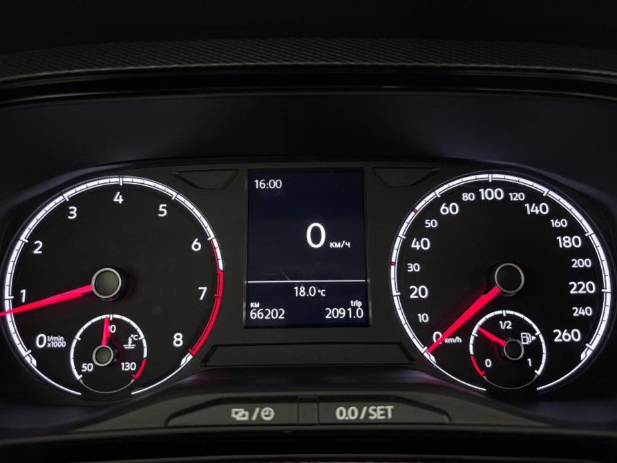 Volkswagen Polo VI Псков  - изображение 10