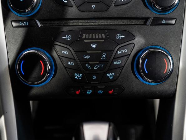 Ford Mondeo V с пробегом 2015 года, цена 1 200 000 рублей, 230728 км, седан, Автокод Объявления