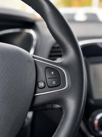 Renault Kaptur I с пробегом 2016 года, цена 1 374 000 рублей, 179718 км, внедорожник, Автокод Объявления
