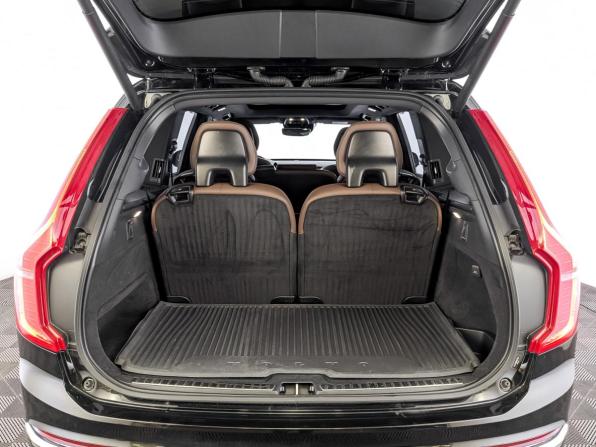 Volvo XC90 II Рестайлинг 1 с пробегом 2021 года, цена 4 650 000 рублей, 81560 км, внедорожник, Автокод Объявления