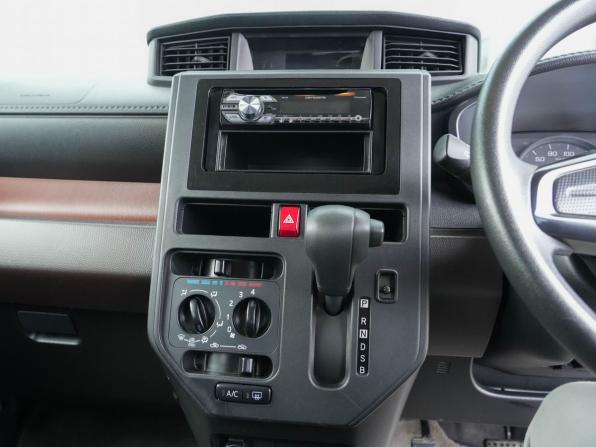 Toyota Roomy I с пробегом 2020 года, цена 1 000 000 рублей, 107858 км, микровэн, Автокод Объявления