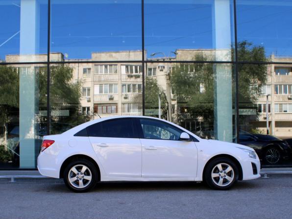 Chevrolet Cruze I Рестайлинг с пробегом 2013 года, цена 640 000 рублей, 239780 км, седан, Автокод Объявления