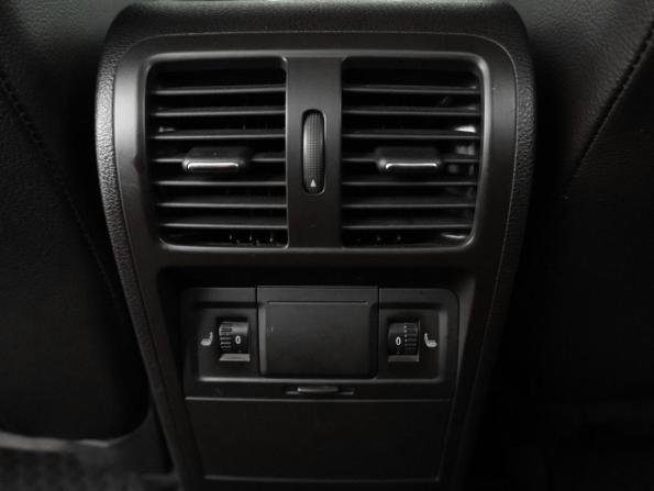 Volkswagen Passat B7 с пробегом 2012 года, цена 1 269 000 рублей, 157843 км, седан, Автокод Объявления