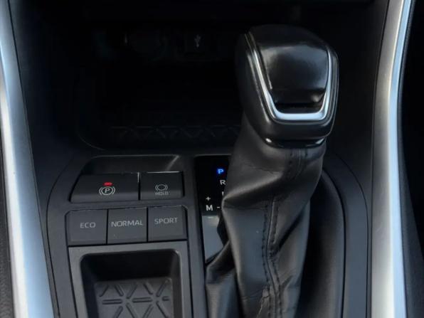 Toyota RAV4 V (XA50) с пробегом 2021 года, цена 3 400 000 рублей, 65700 км, внедорожник, Автокод Объявления