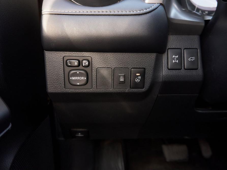 Toyota RAV4 IV (XA40) Рестайлинг Казань  - изображение 12