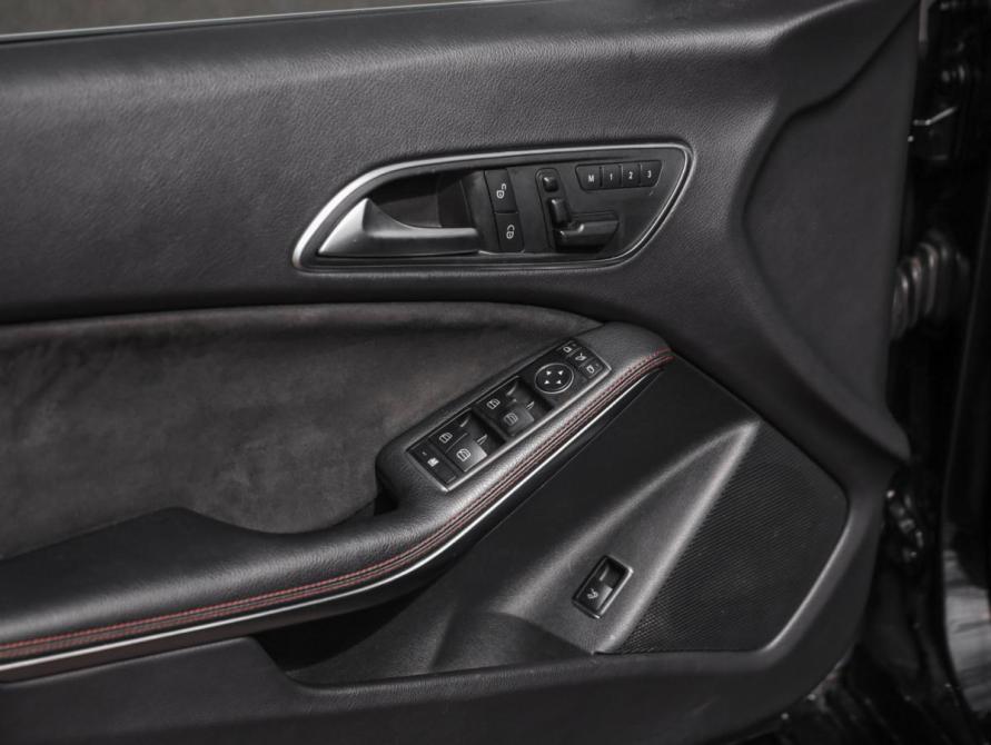 Mercedes-Benz CLA I (C117 X117) Санкт-Петербург  - изображение 21