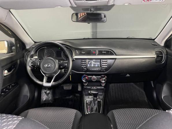 Kia Rio IV с пробегом 2018 года, цена 995 000 рублей, 289313 км, седан, Автокод Объявления