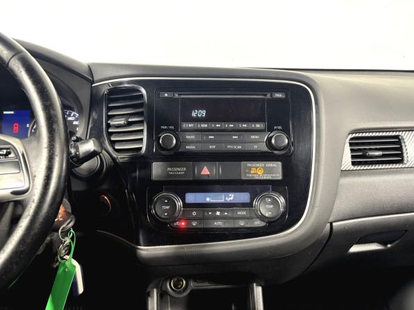Mitsubishi Outlander III с пробегом 2014 года, цена 1 500 000 рублей, 178654 км, внедорожник, Автокод Объявления