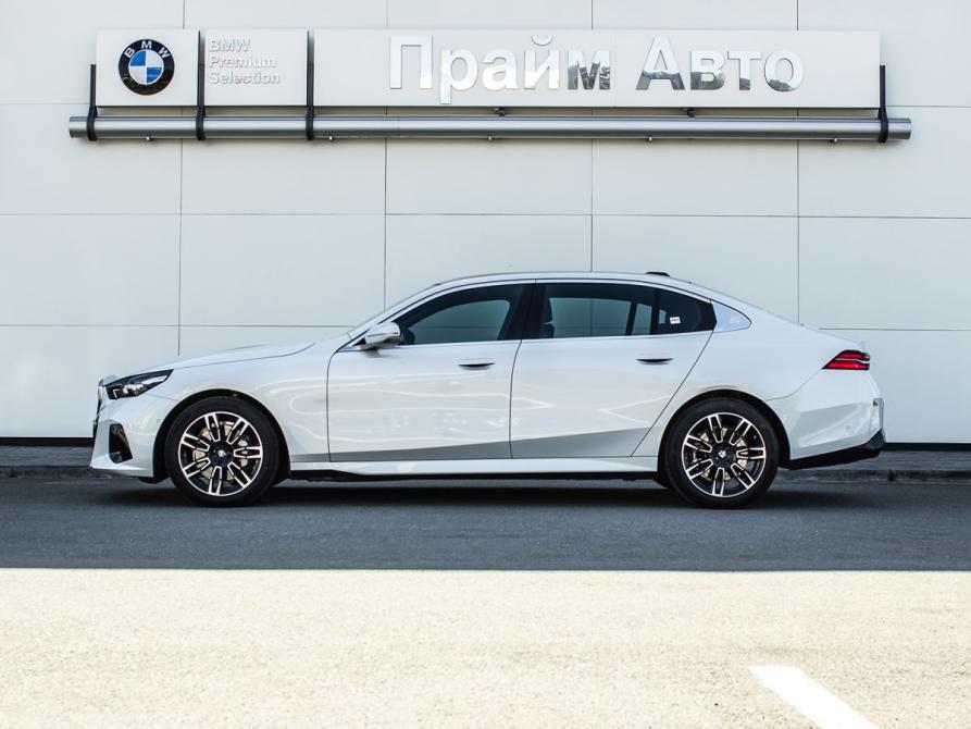 BMW 5 серии VIII (G60/G61/G68) Магнитогорск  - изображение 5
