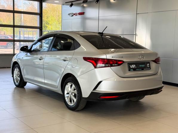 Hyundai Solaris II Рестайлинг с пробегом 2020 года, цена 1 427 000 рублей, 93098 км, седан, Автокод Объявления