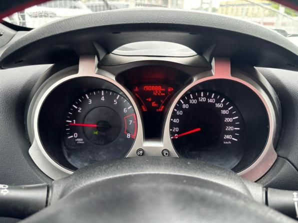 Nissan Juke I с пробегом 2013 года, цена 967 500 рублей, 191301 км, внедорожник, Автокод Объявления