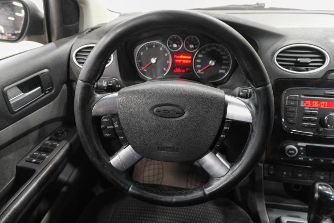 Ford Focus II с пробегом 2007 года, цена 499 000 рублей, 221000 км, седан, Автокод Объявления