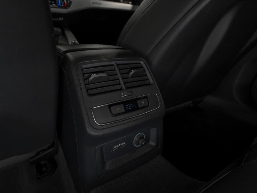 Audi A4 V (B9) Москва  - изображение 13