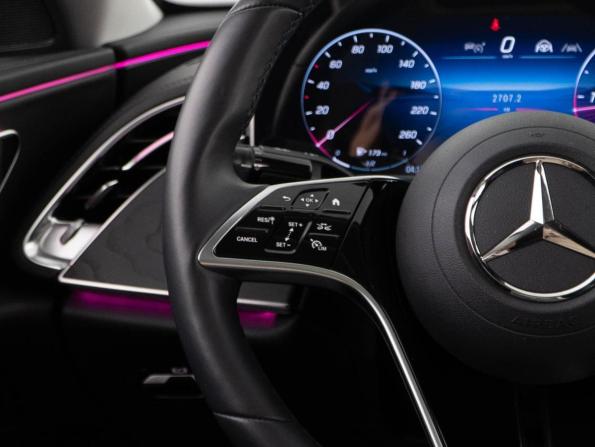Mercedes-Benz E-Класс V (W213 S213 C238) Рестайлинг с пробегом 2024 года, цена 6 895 055 рублей, 12707 км, седан, Автокод Объявления