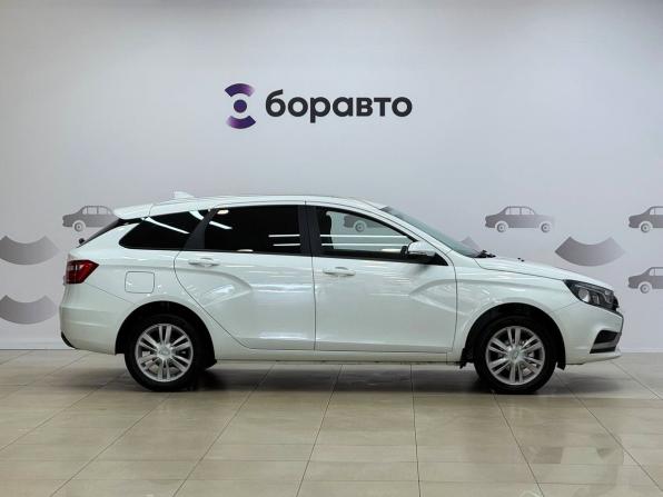 Lada (ВАЗ) Vesta I с пробегом 2018 года, цена 1 070 000 рублей, 123274 км, универсал, Автокод Объявления