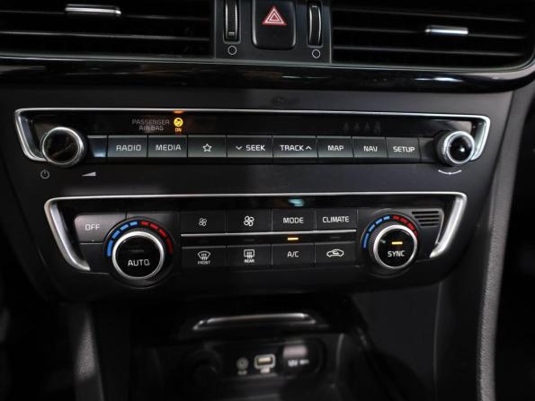 Kia Optima IV Рестайлинг с пробегом 2019 года, цена 1 999 000 рублей, 125544 км, седан, Автокод Объявления