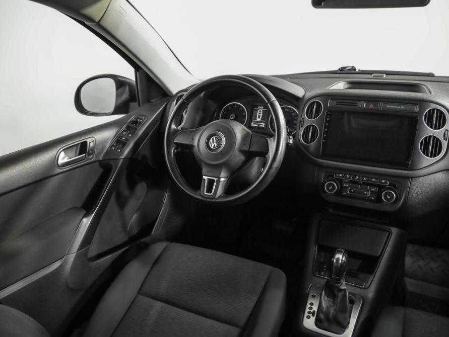 Volkswagen Tiguan I Рестайлинг Санкт-Петербург  - изображение 10