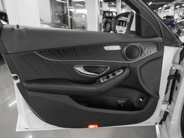Mercedes-Benz C-Класс IV (W205) с пробегом 2017 года, цена 3 340 000 рублей, 39131 км, седан, Автокод Объявления