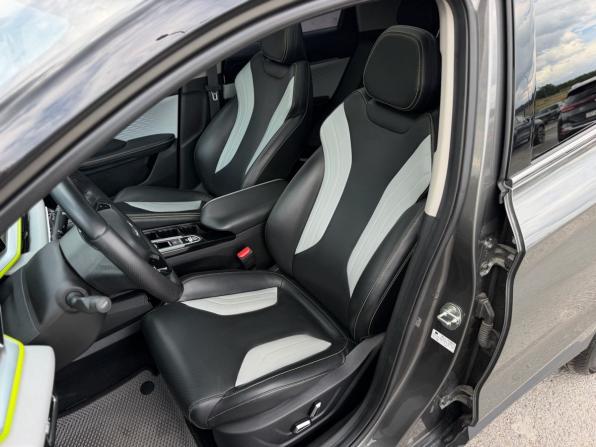 Geely Coolray I Рестайлинг с пробегом 2023 года, цена 2 070 000 рублей, 47300 км, внедорожник, Автокод Объявления