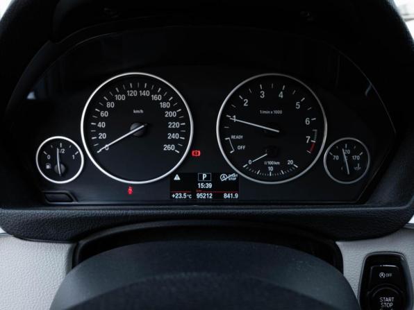 BMW 3 серии VI (F3x) Рестайлинг с пробегом 2017 года, цена 2 014 000 рублей, 95212 км, седан, Автокод Объявления