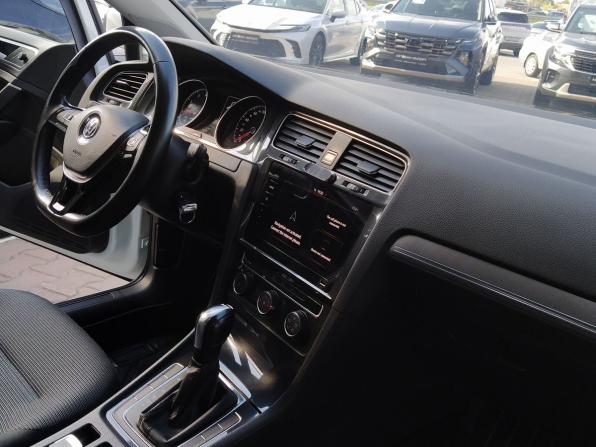 Volkswagen Golf VII Рестайлинг с пробегом 2020 года, цена 1 850 000 рублей, 78500 км, хэтчбек, Автокод Объявления