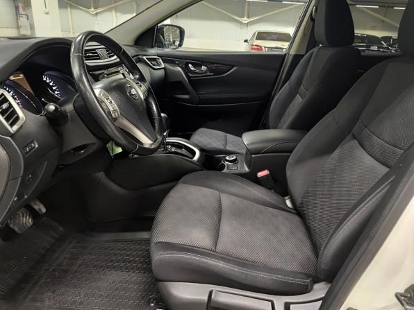 Nissan Qashqai II с пробегом 2016 года, цена 1 609 000 рублей, 131001 км, внедорожник, Автокод Объявления