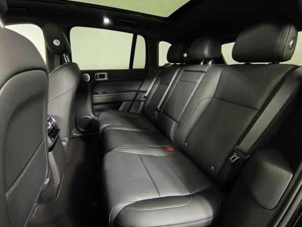 Новый Li Auto (Lixiang) L6 2025 года, цена 8 890 000 рублей, внедорожник, Автокод Объявления