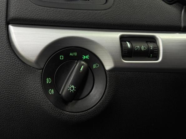 Skoda Yeti I Рестайлинг с пробегом 2015 года, цена 1 050 000 рублей, 250000 км, внедорожник, Автокод Объявления