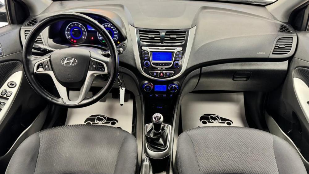 Hyundai Solaris I Киров  - изображение 10